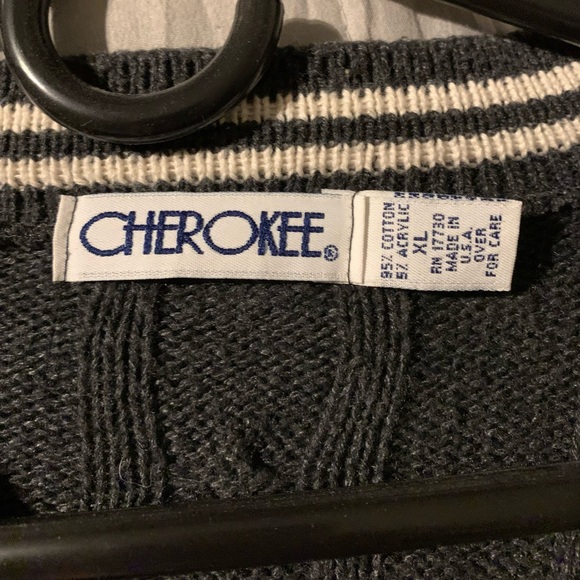 Gray Cherokee V-Neck Sweater Size XL Vintage! - Picture 2 of 2